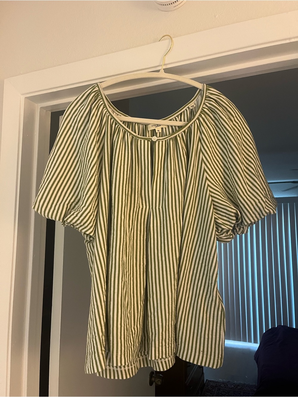 Max Studio Green and White Striped Puff-Sleeve Blouse